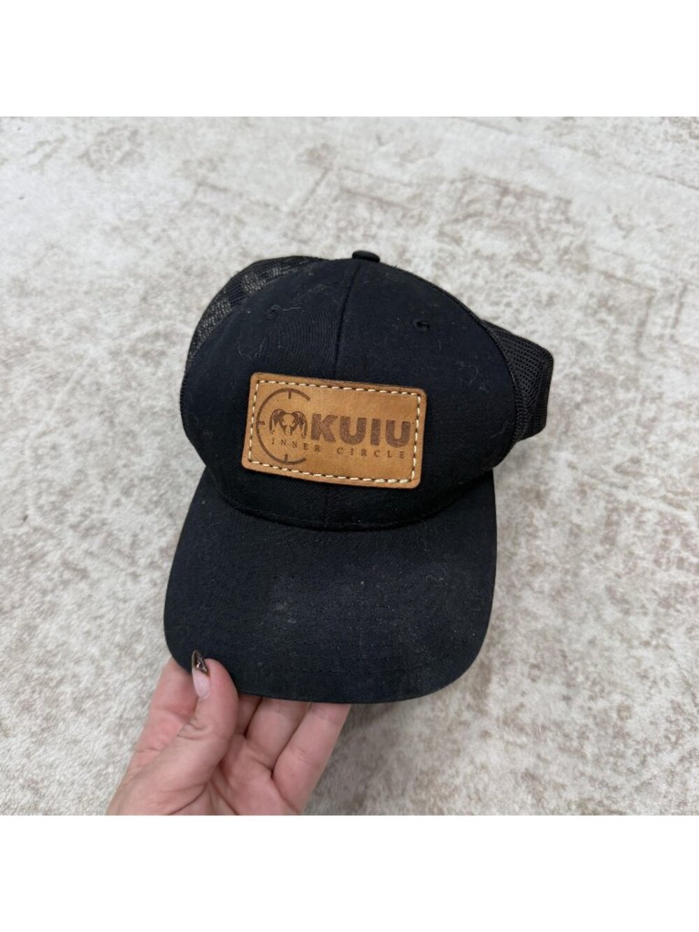 KUIU Inner Circle Hat Cap Snap Back Black Patch Mesh Trucker Mens One Size